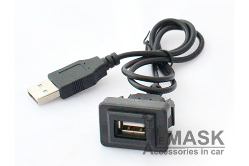 เบ้า USB MITSUBISHI แบบเล็ก