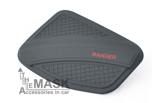 ครอบฝาถังน้ำมัน-FORD-RANGER-ดำด้าน