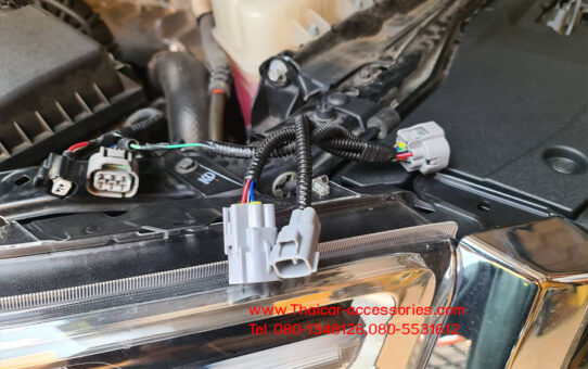 ปลั๊กแปลงไฟหน้า TOYOTA REVO เป็น REVO 2020