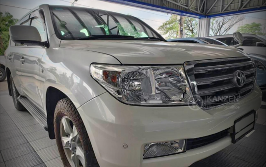 เปลี่ยนจอ ANDROID TOYOTA LAND CRUISER VX200 ไม่ตัดต่อสายไฟ